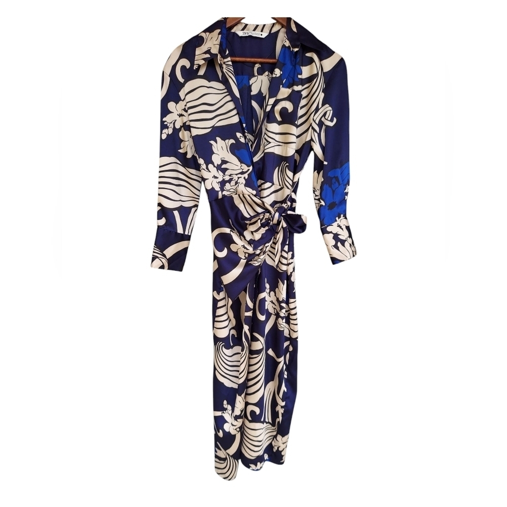 Zara Elegant Blue and Cream Wrap Dress